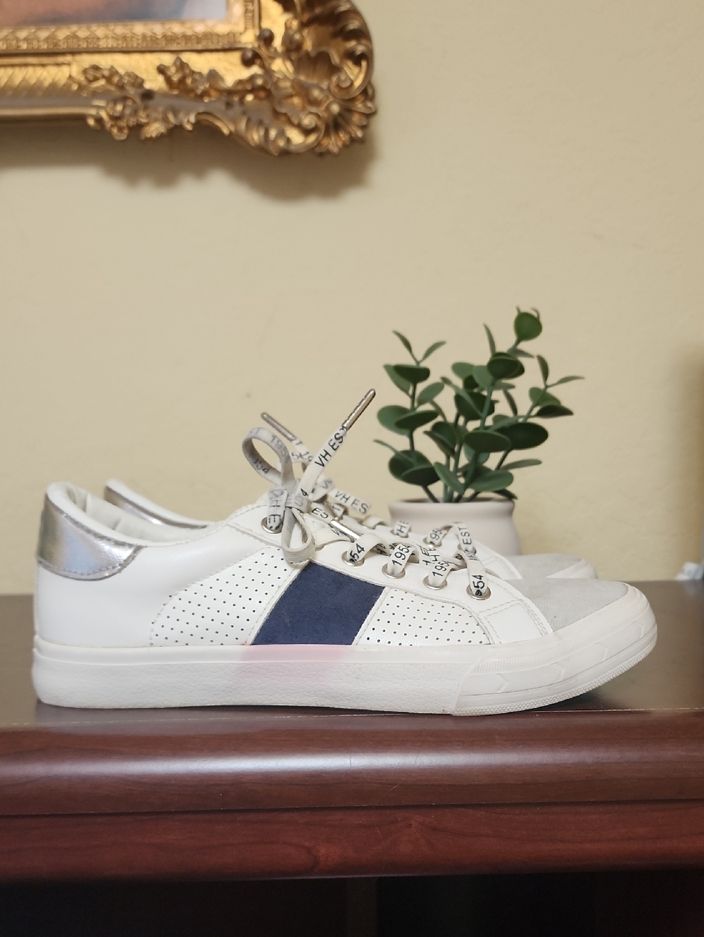 Vintage Havana Sneakers